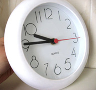 daylight-saving-clock-cropped.jpg