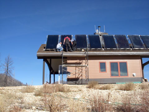 12-17-13-Installing-Solar-Heating-Panels-18