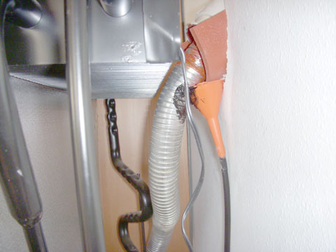 12-12-14-Behind-Refrigerator-Showing-Funnel-and-Temperature-Wire-480